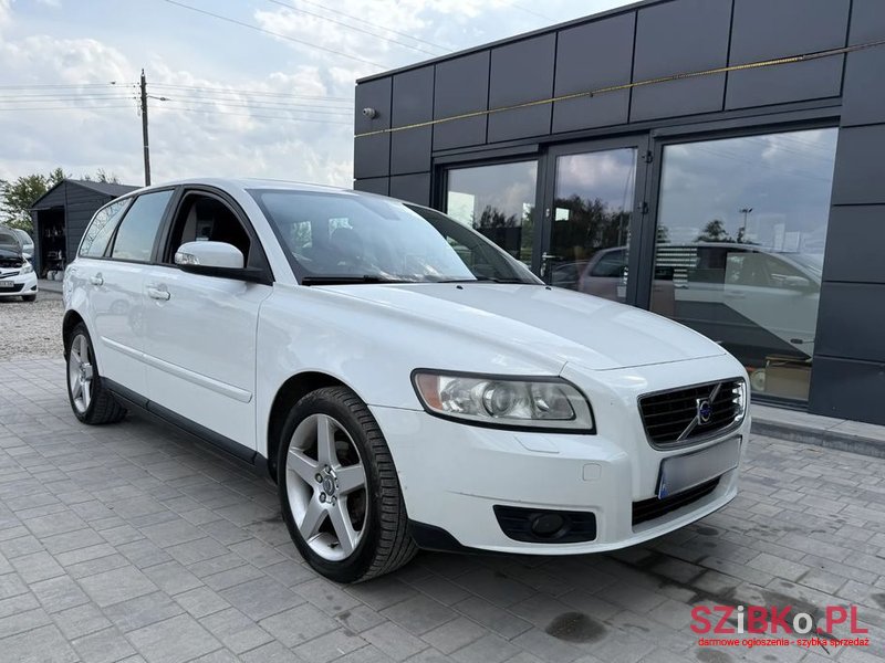 2009' Volvo V50 2.0 photo #4