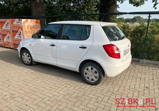 2012' Skoda Fabia 1.4 16V Active photo #2
