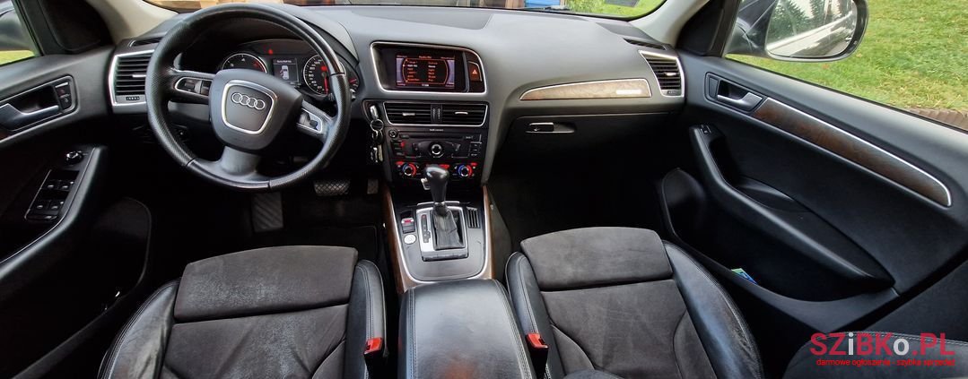 2009' Audi Q5 S-Tronic photo #5