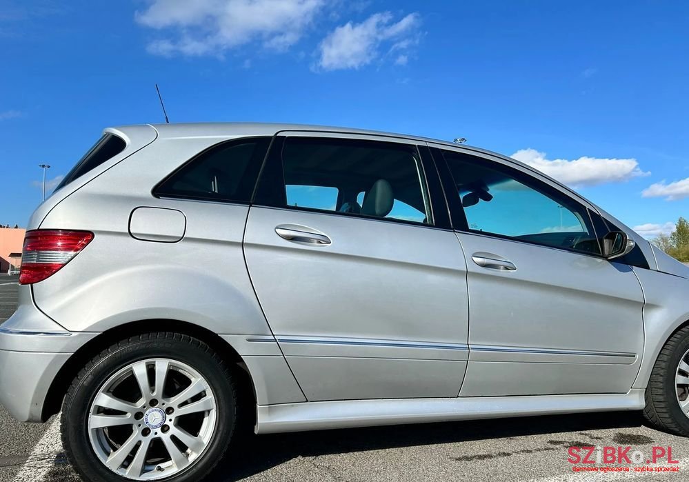 2008' Mercedes-Benz B-Class 200 Cdi Autotronic photo #3