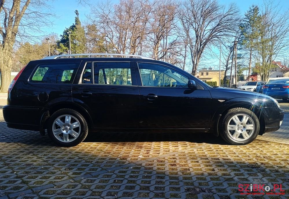 2006' Ford Mondeo 1.8 Ghia photo #5