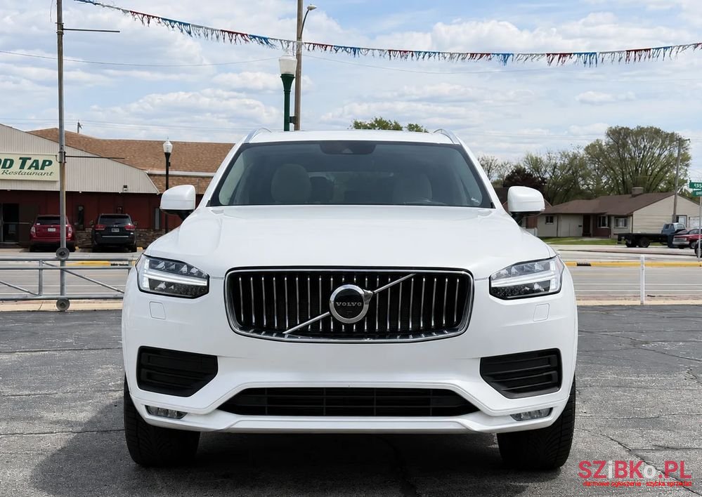 2021' Volvo Xc 90 photo #3
