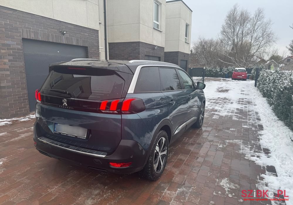 2017' Peugeot 5008 photo #4