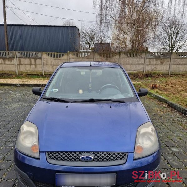 2006' Ford Fiesta 1.3 Ambiente photo #6
