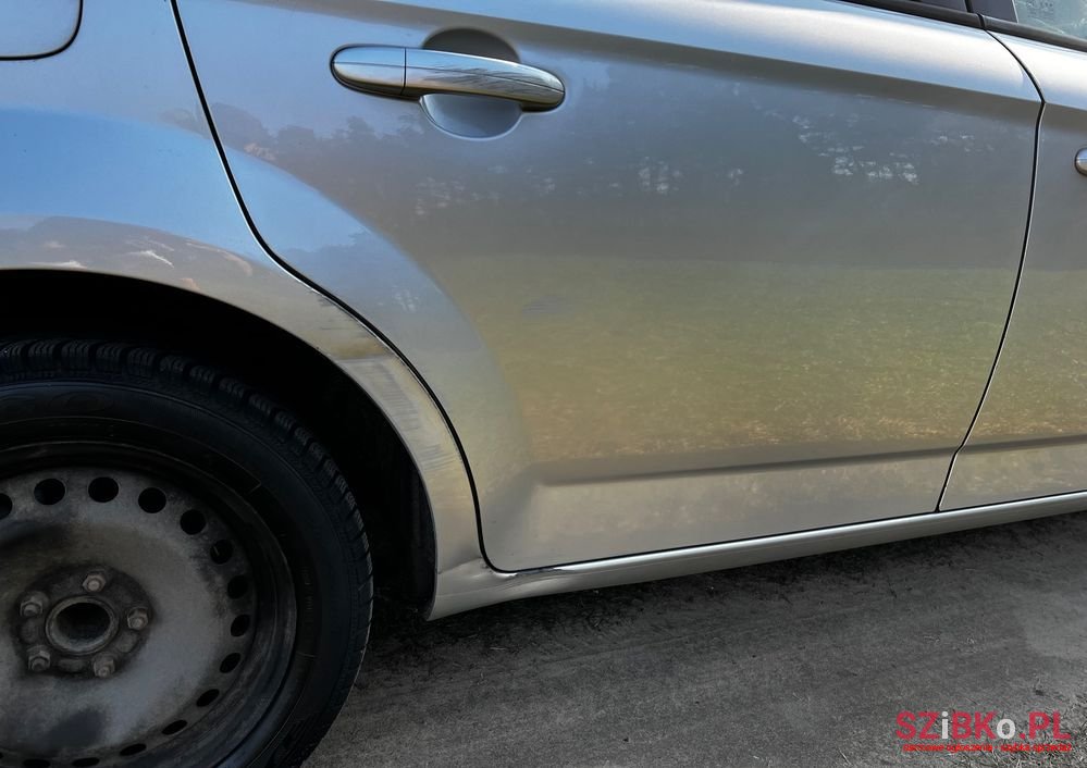 2011' Ford Mondeo 1.6 Tdci Trend photo #5