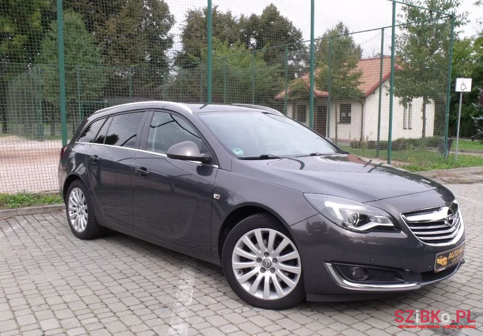 2014' Opel Insignia photo #3