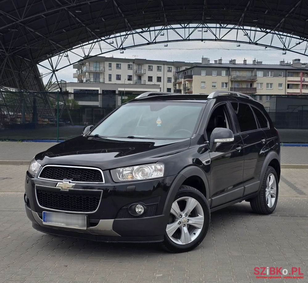 2012' Chevrolet Captiva 2.2 Diesel 2Wd Lt+ photo #2