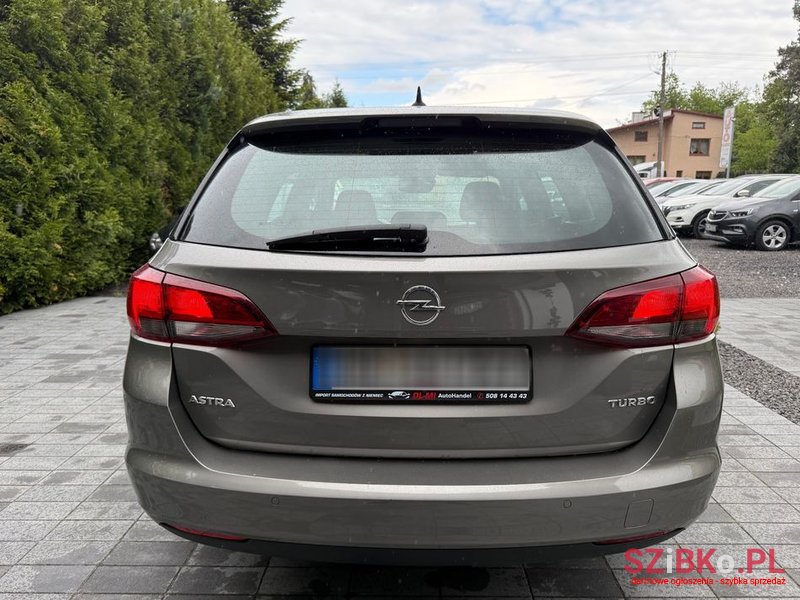 2017' Opel Astra 1.4 Turbo Innovation photo #6