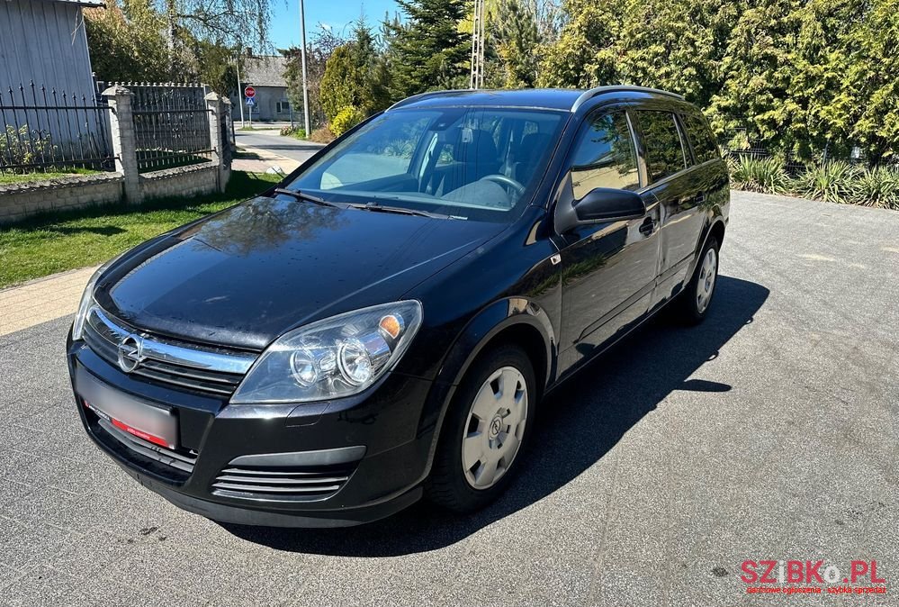 2006' Opel Astra 1.9 Cdti Cosmo photo #5