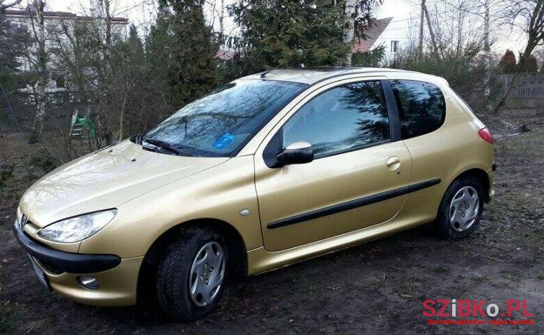 2003' Peugeot 206 photo #1