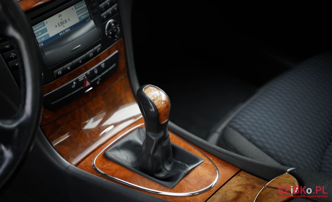 2003' Mercedes-Benz Klasa E photo #5