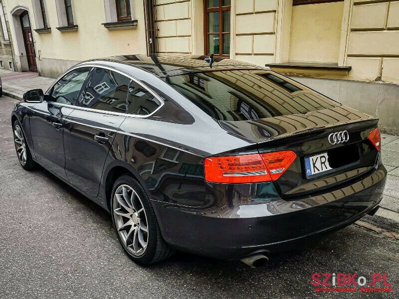 2010' Audi A5 Sportback photo #1