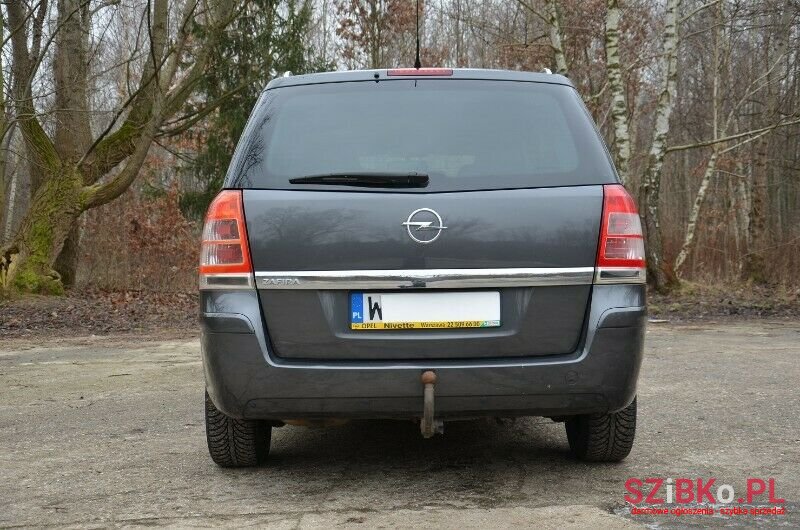 2012' Opel Zafira photo #4