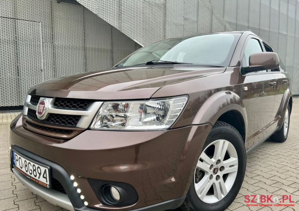 2012' Fiat Freemont photo #1