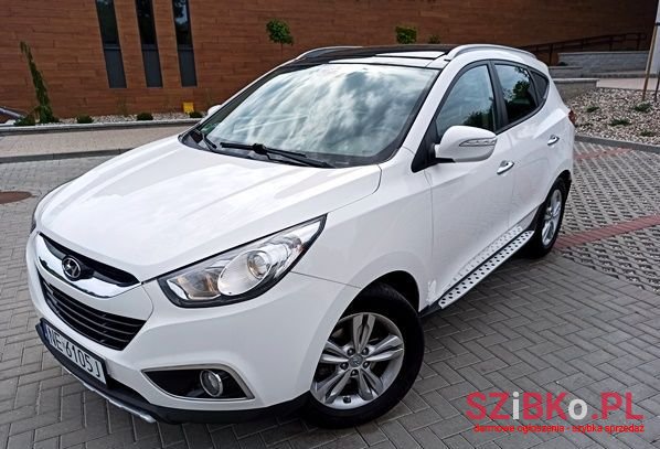 2011' Hyundai ix35 photo #1