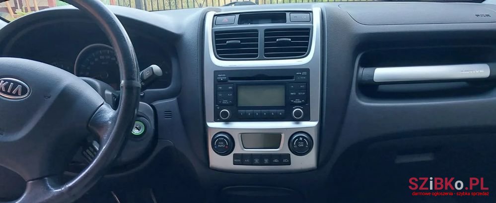 2009' Kia Sportage photo #2