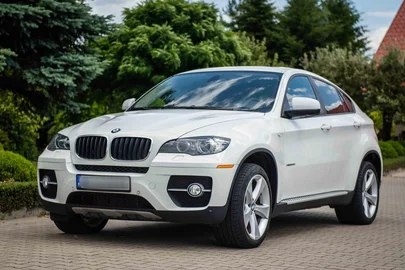 2011' BMW X6 Xdrive35I