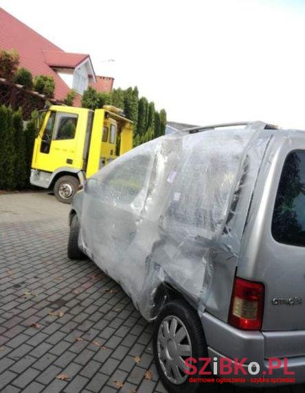 2007' Citroen Berlingo photo #2