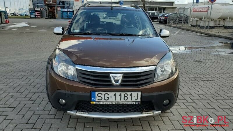 2012' Dacia Sandero Stepway photo #2