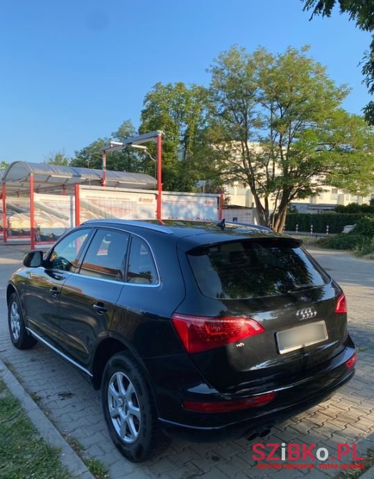 2010' Audi Q5 photo #6