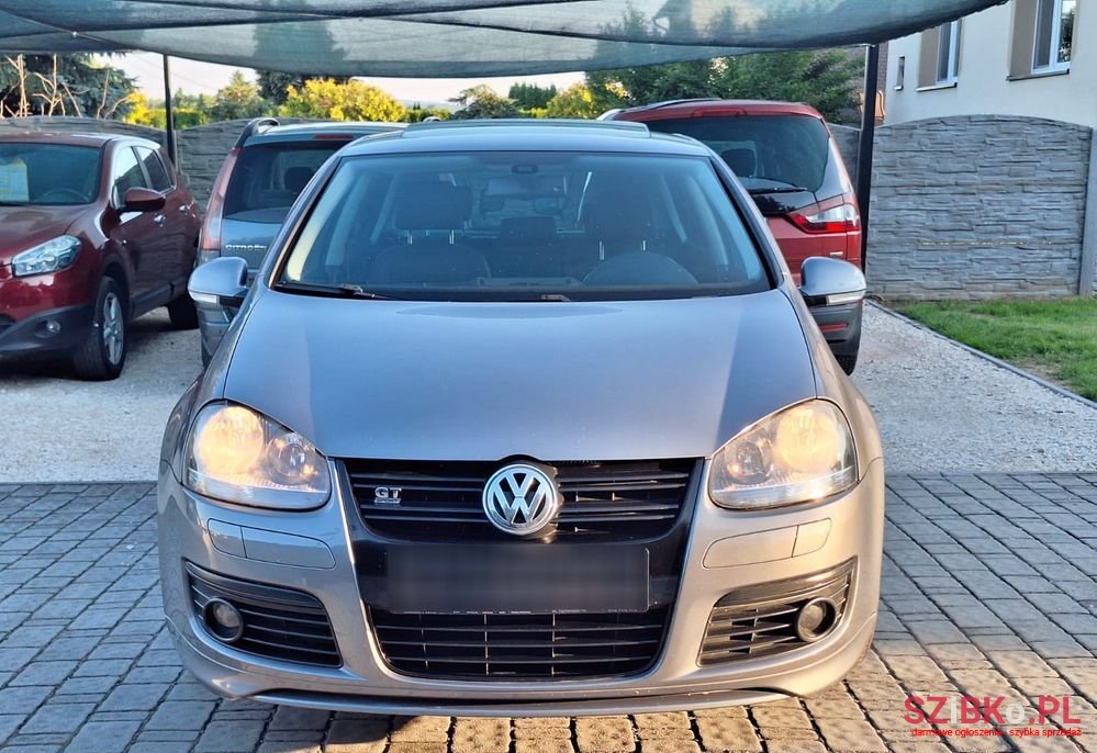 2008' Volkswagen Golf 2.0 Tdi Dpf Gt Sport photo #3
