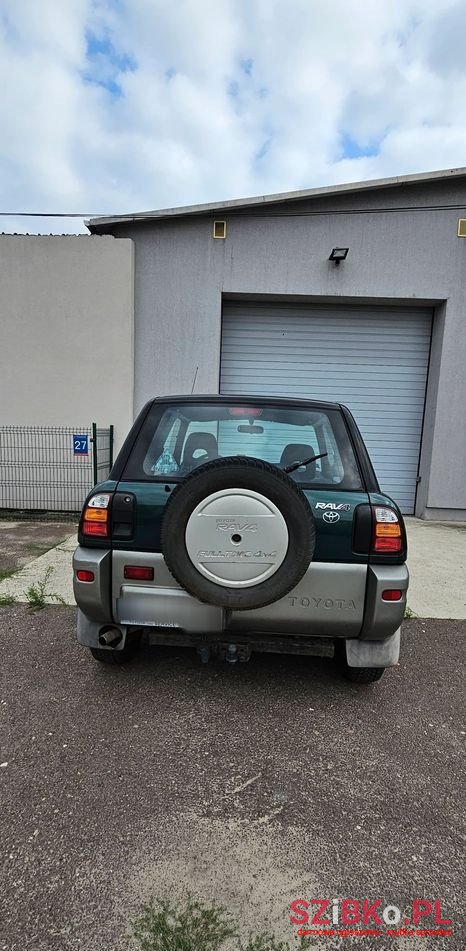 2000' Toyota RAV4 2.0 photo #6