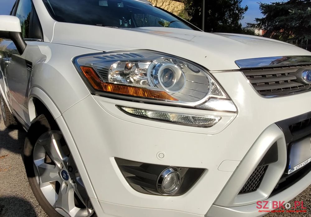2012' Ford Kuga photo #2