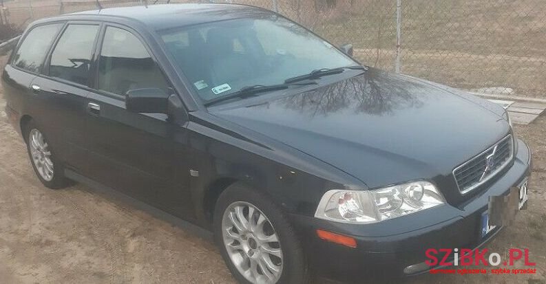 2002' Volvo photo #1