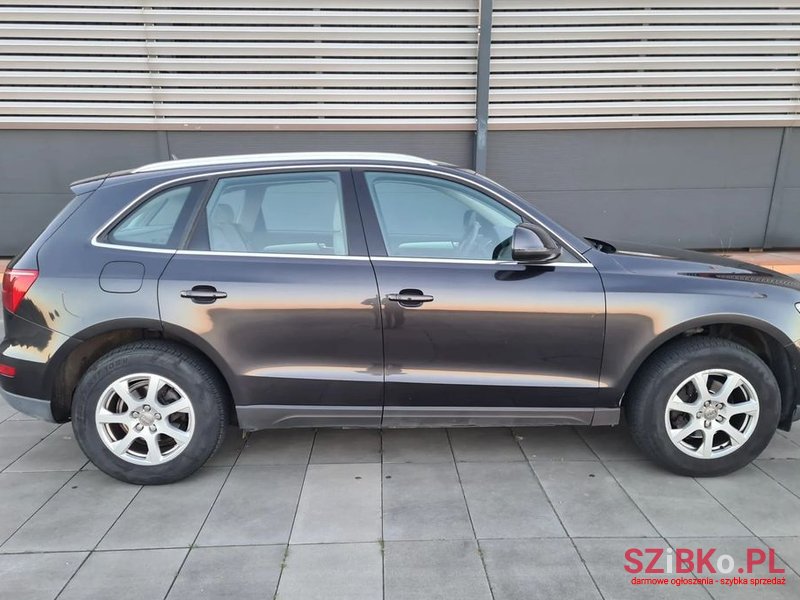 2010' Audi Q5 photo #3