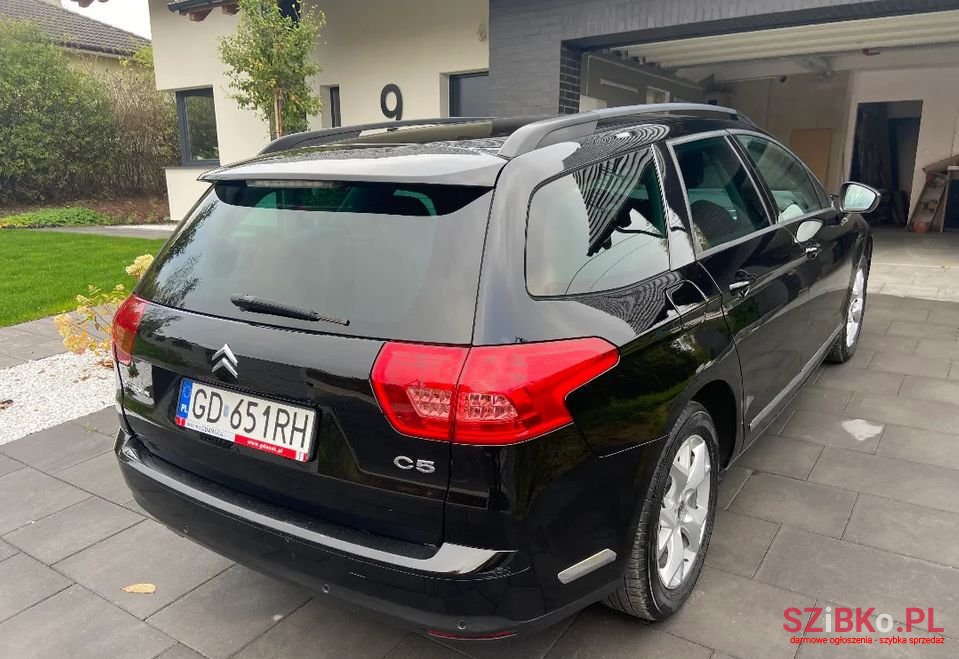 2010' Citroen C5 photo #6