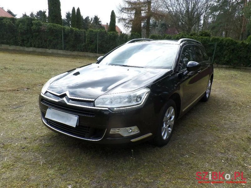 2011' Citroen C5 photo #2