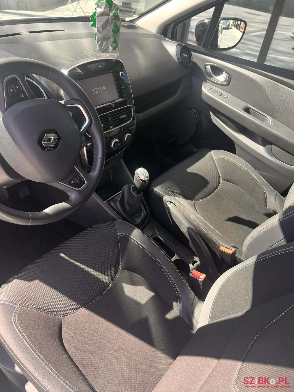 2018' Renault Clio photo #5