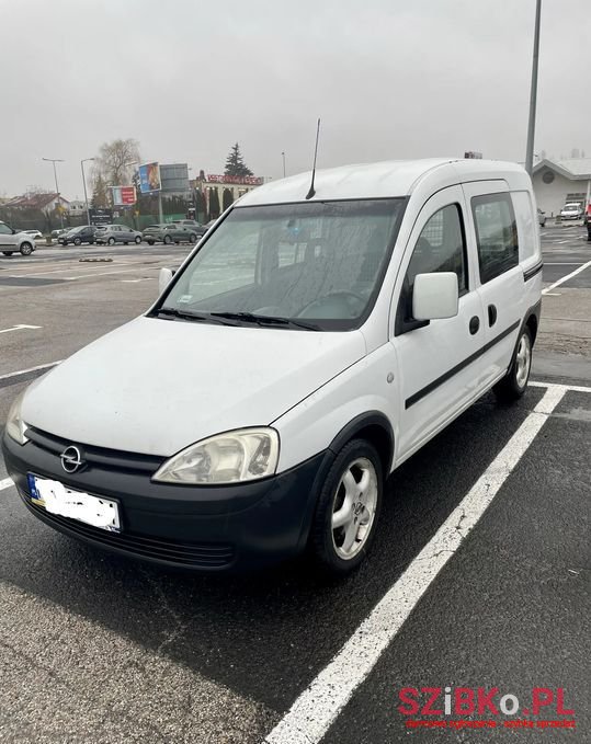 2005' Opel Combo photo #1