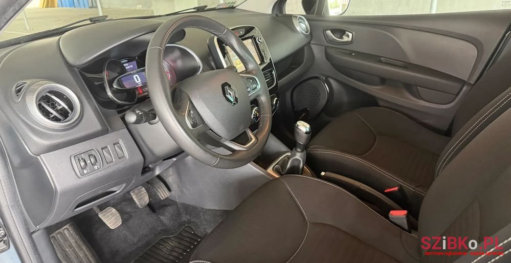 2017' Renault Clio photo #6