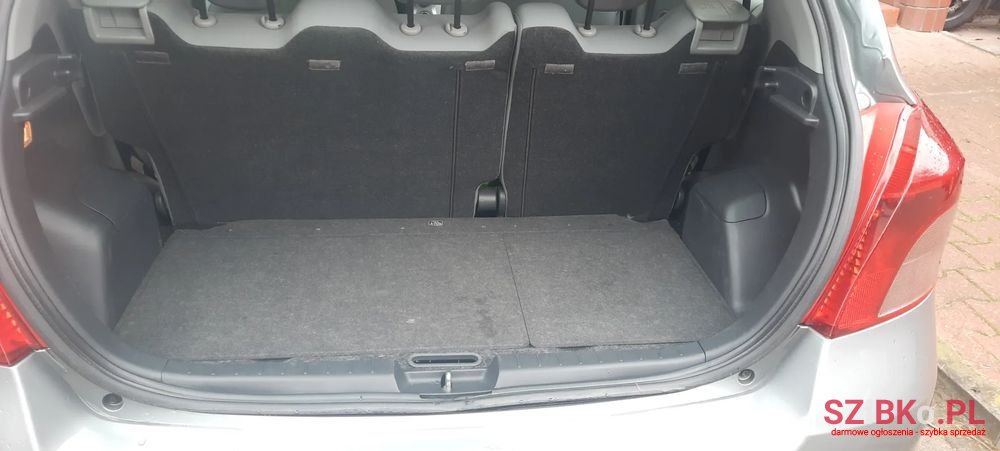 2008' Toyota Yaris 1.4 D-4D Sol Mm photo #6