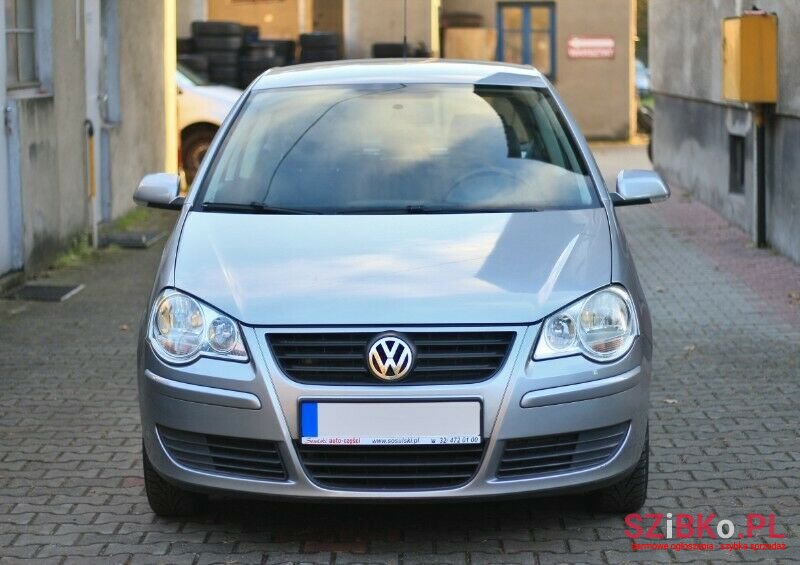 2007' Volkswagen Polo photo #1