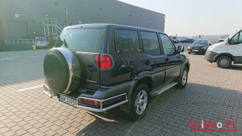 2004' Nissan Terrano photo #4