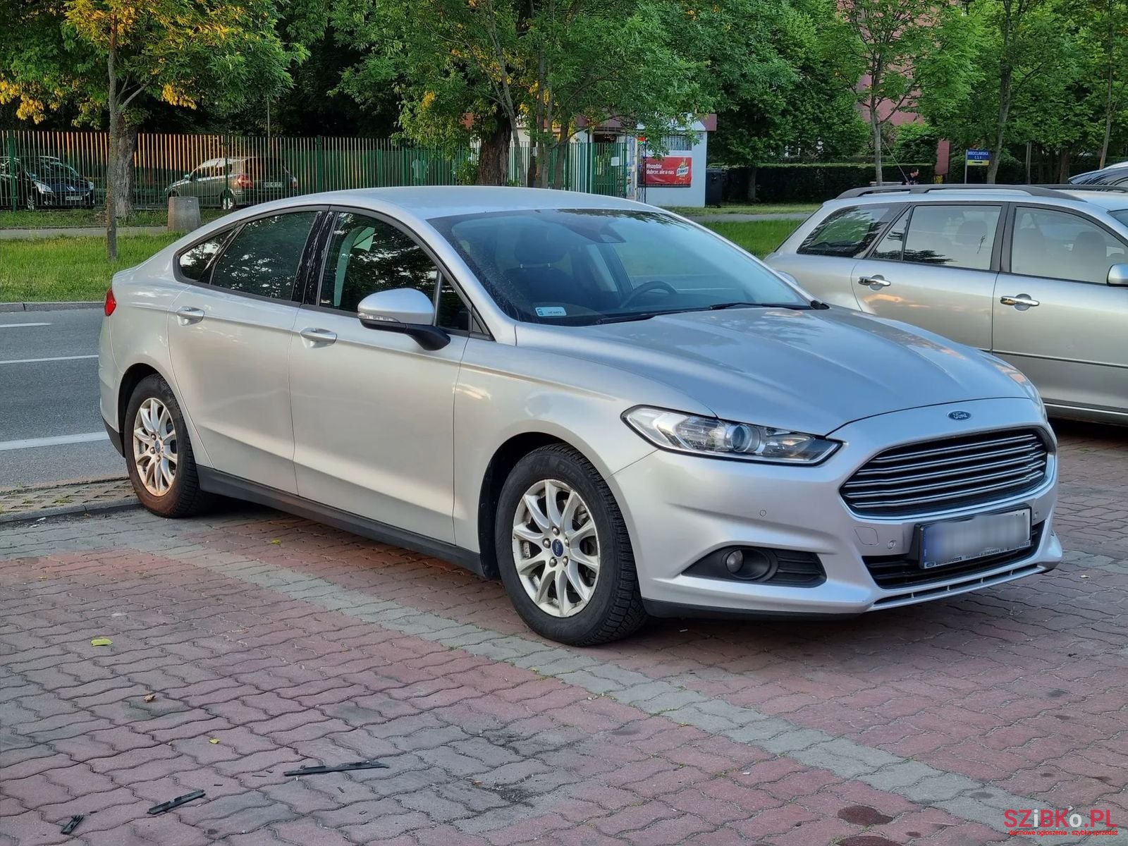 2015' Ford Mondeo photo #3