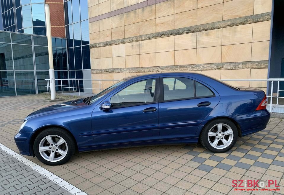2006' Mercedes-Benz Klasa C photo #5