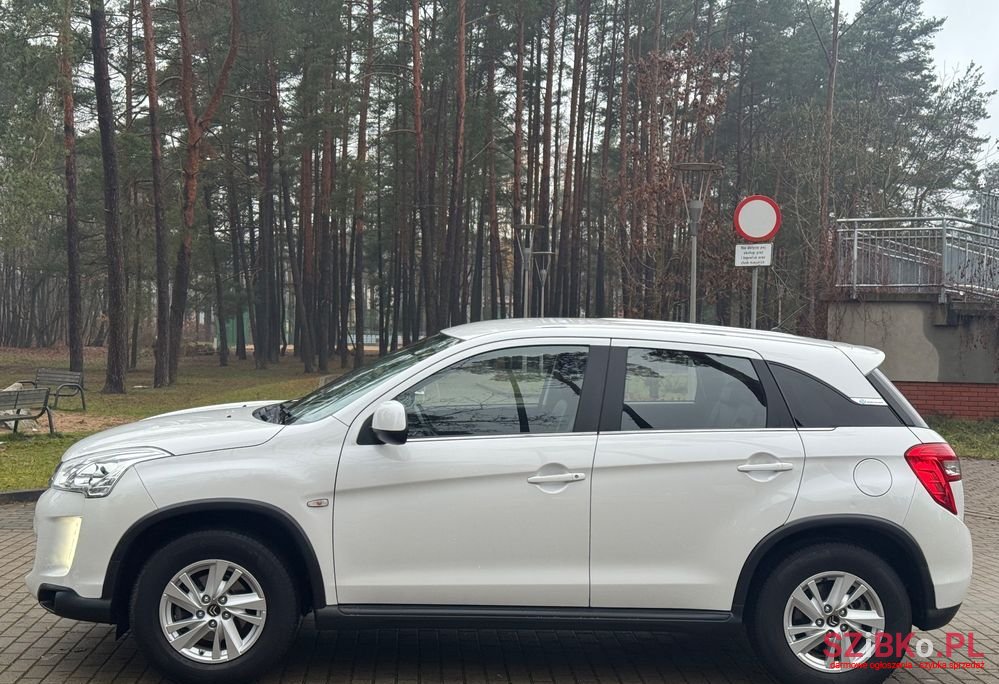 2013' Citroen C4 Aircross photo #5