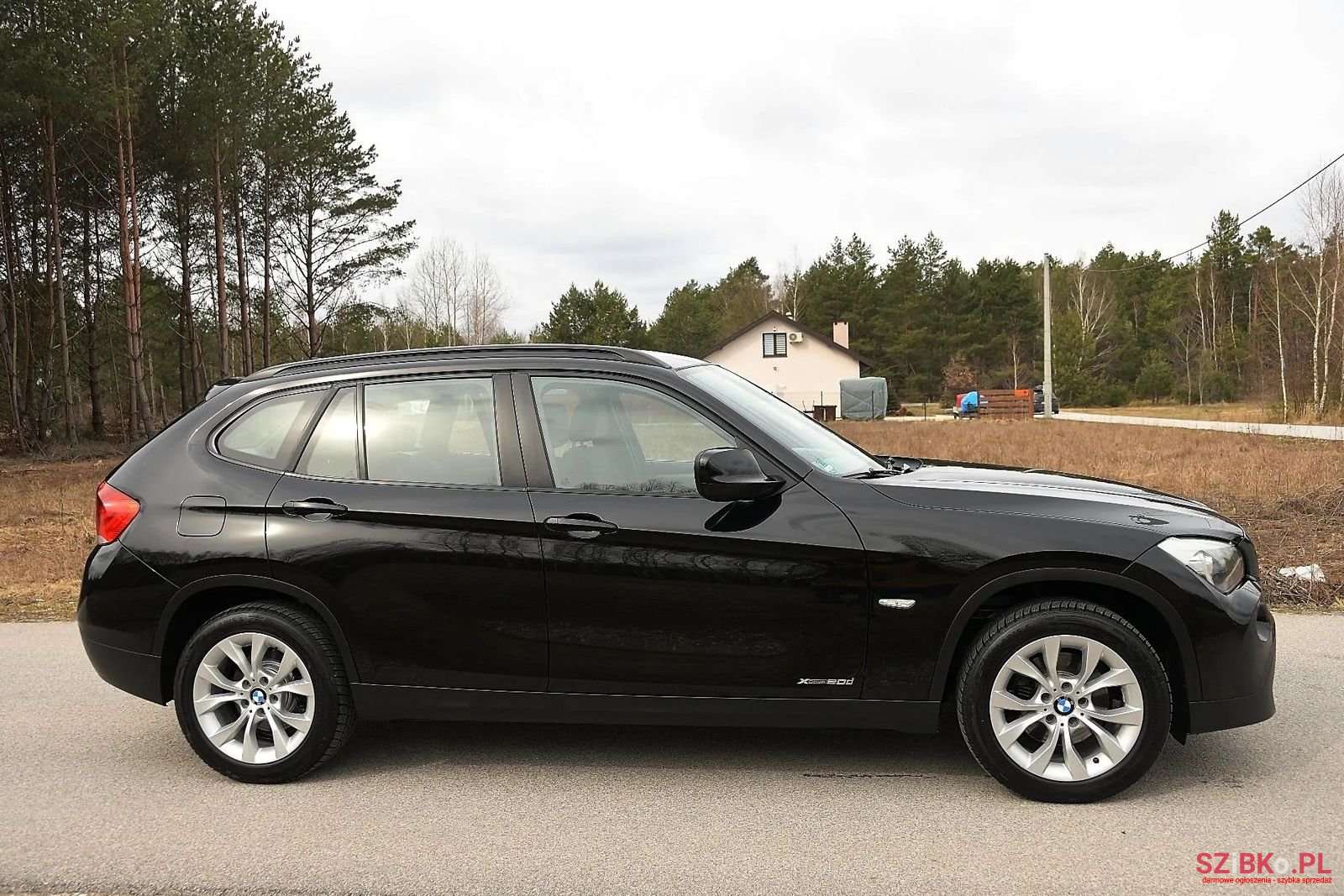 2010' BMW X1 photo #5