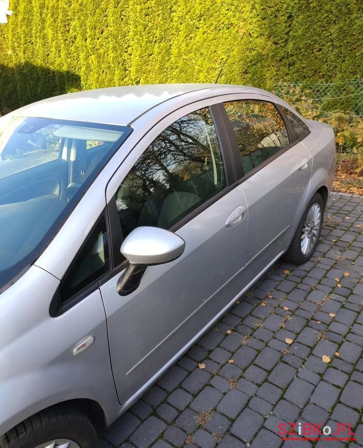 2007' Fiat Linea 1.4 Dynamic photo #6