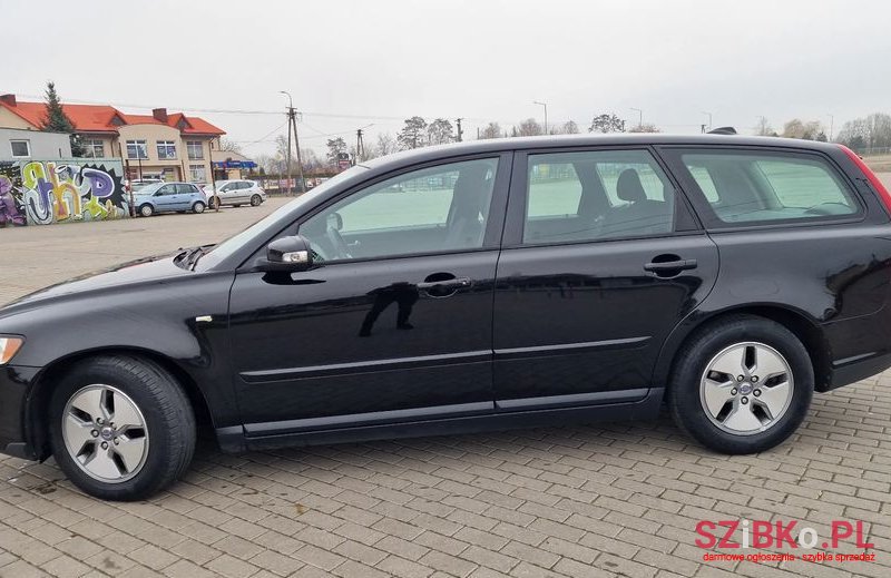 2009' Volvo V50 1.6D photo #3