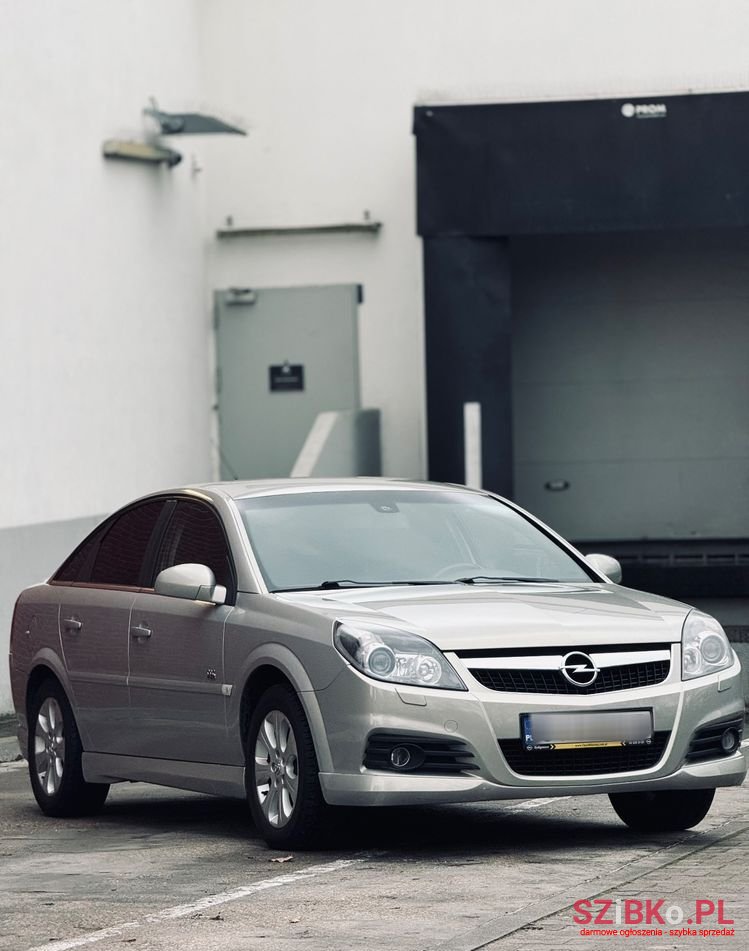 2008' Opel Vectra 1.8 Cosmo photo #2