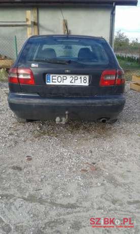 1998' Volvo V40 photo #1