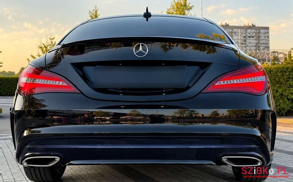 2017' Mercedes-Benz CLA 250 4Matic 7G-Dct photo #4