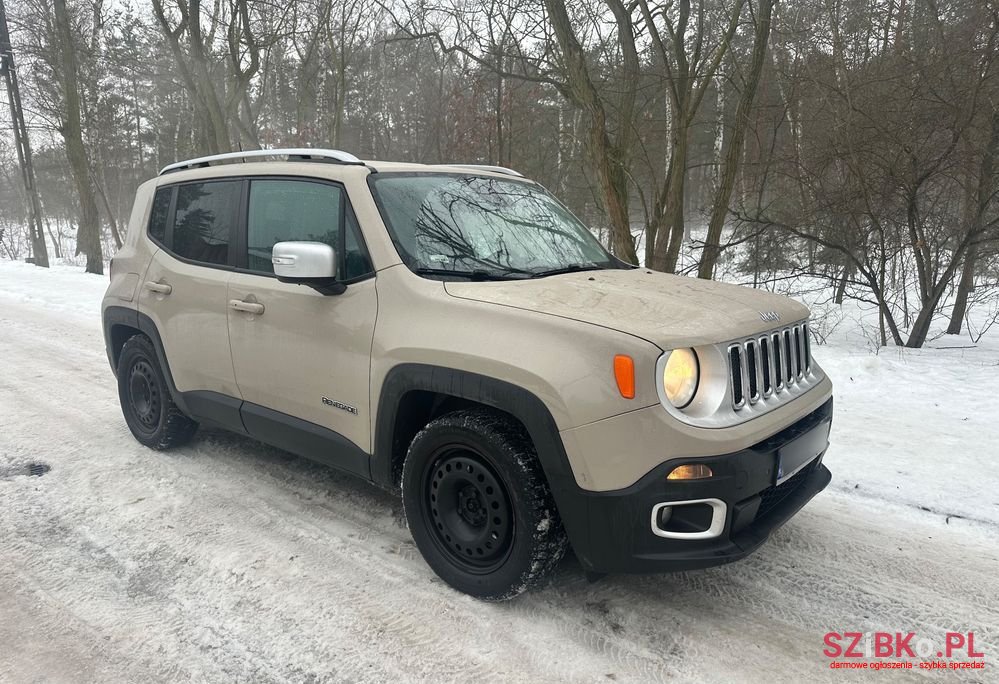 2016' Jeep Renegade photo #3