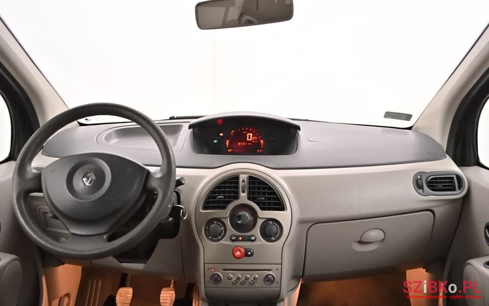 2005' Renault Modus photo #5
