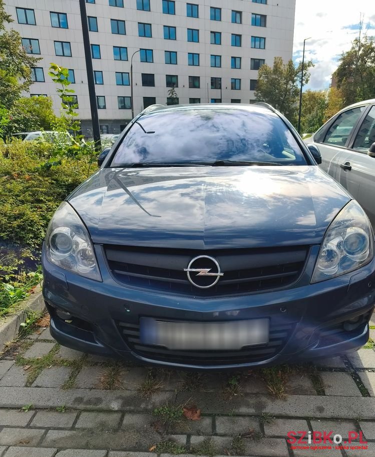 2008' Opel Vectra 1.9 Cdti Cosmo photo #3