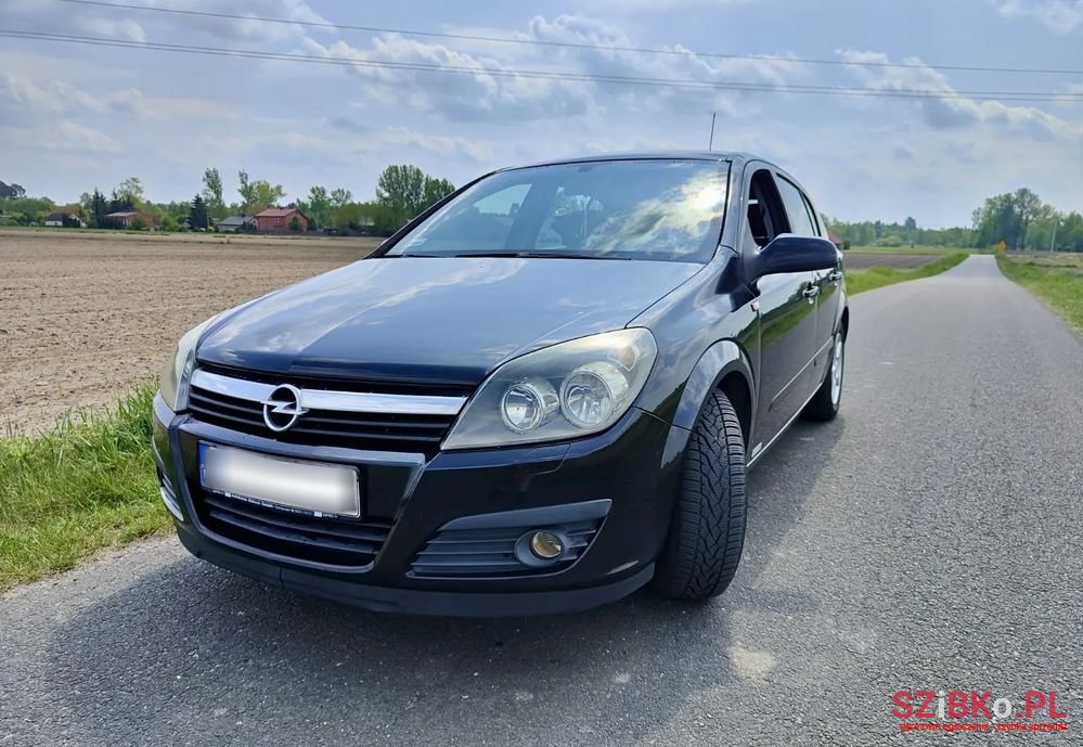 2006' Opel Astra photo #6